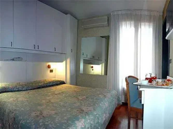 Hotel Grotta Azzurra