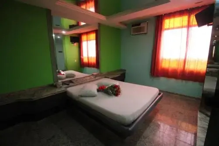 Jumbo Hotel