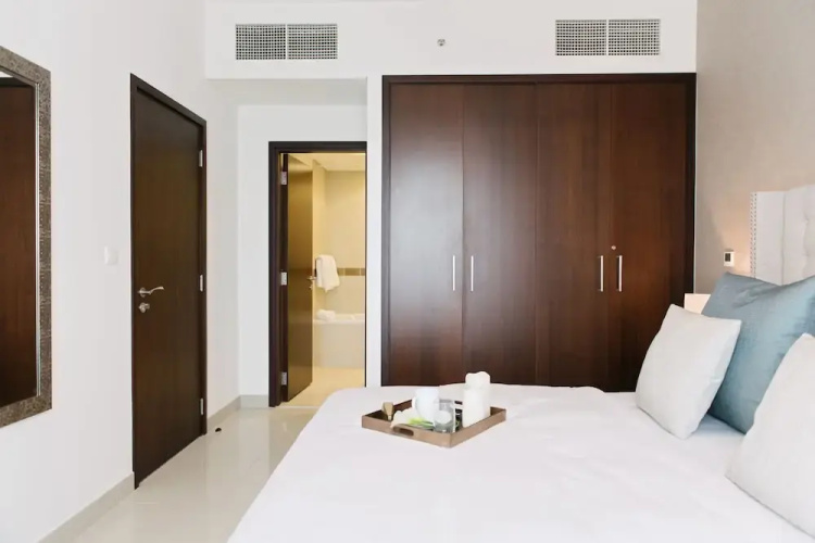 Faraway Homes - 29 Boulevard Luxury