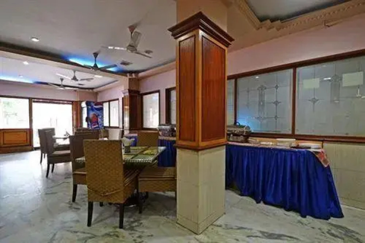 Hotel Royal Paris