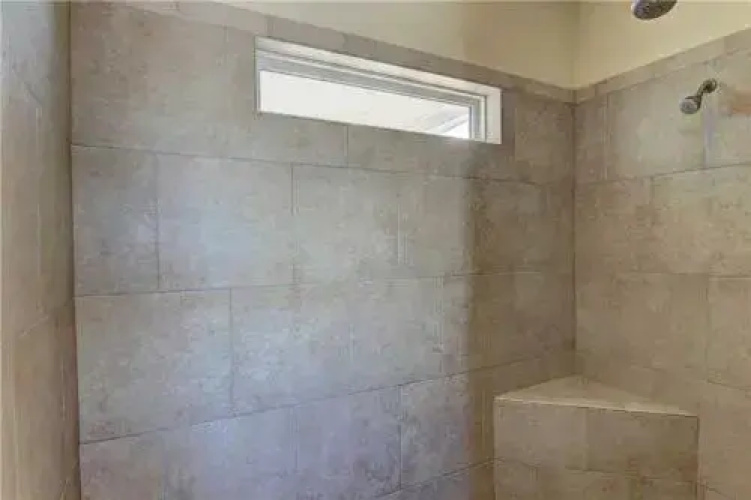Blue Lagoon - 4 Br home by RedAwning