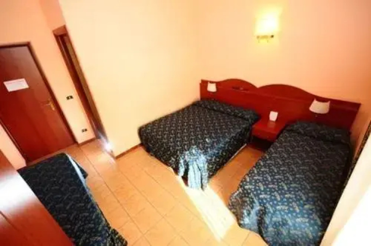 Termini Station Rooms 2