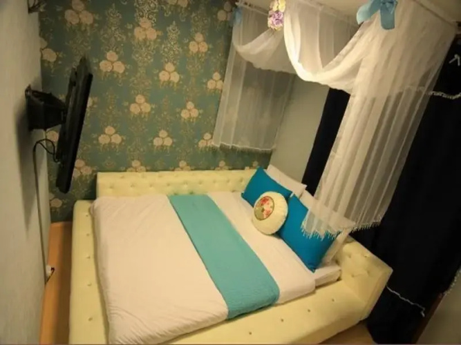 Sea and Sunset Pension