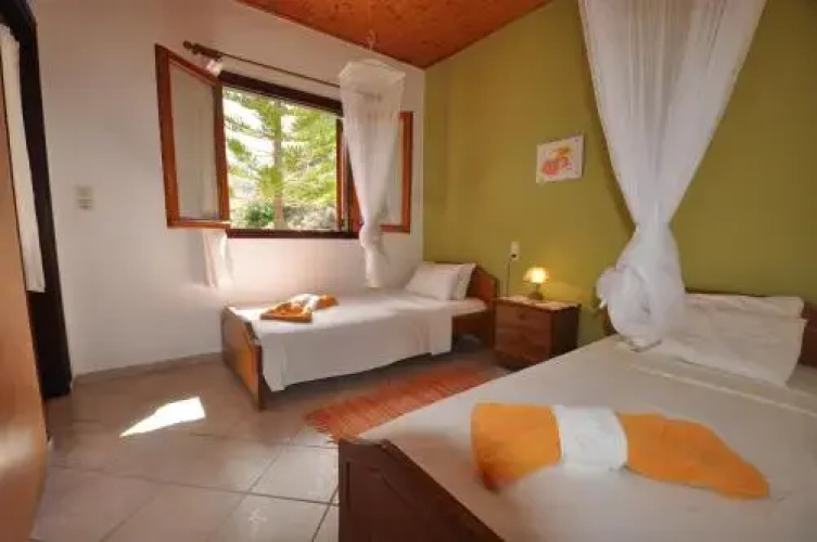 Vaia Villas