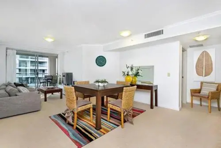 The Apartment Service HELP7