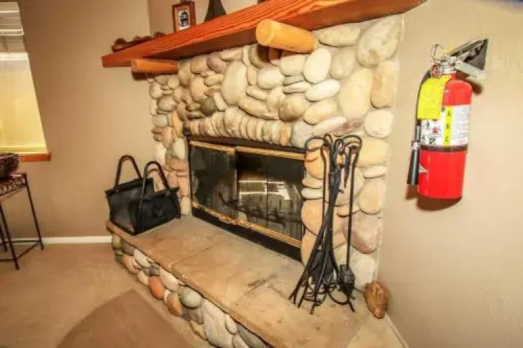 a Good Time 1520 3 Br cabin by RedAwning