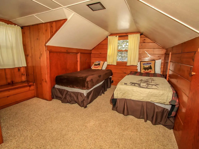 Elgin Retreat #1463