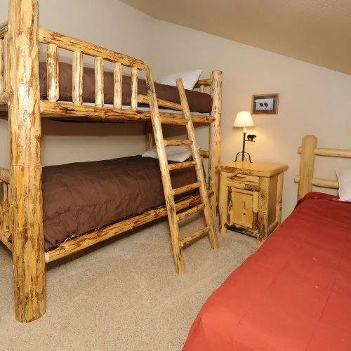 Abode at Red Pine