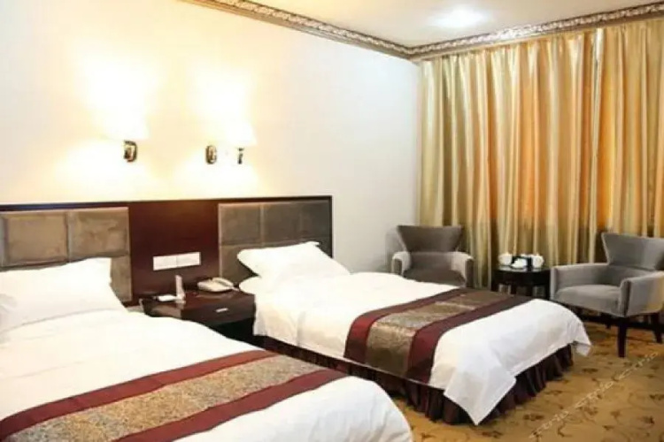 Linzhi Daxiagu Hotel