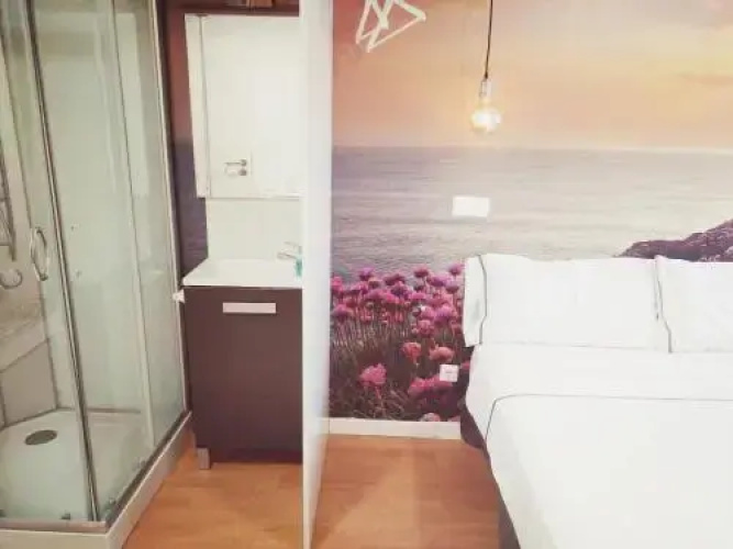 Rin Rooms