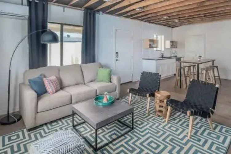 2BR HomeCentral Phoenix by WanderJaunt
