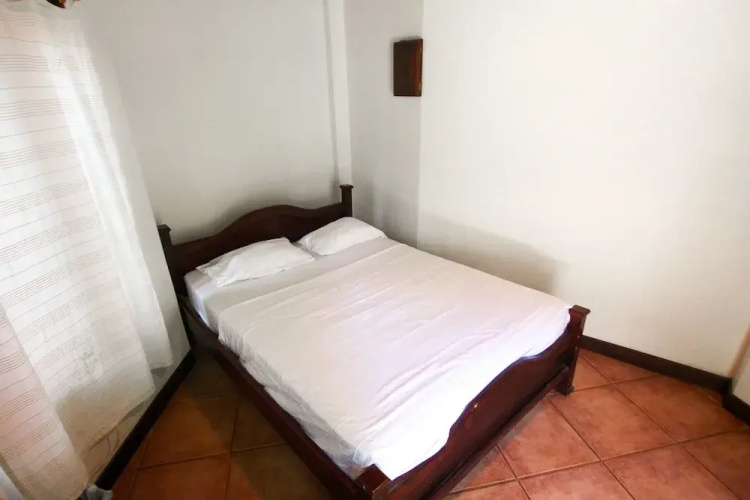 Hostel Tamarindo Backpackers