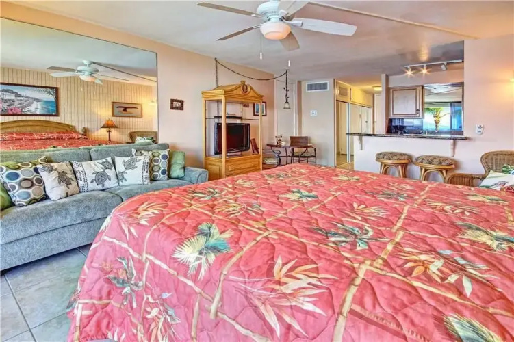 Lahaina Shores 321 by RedAwning