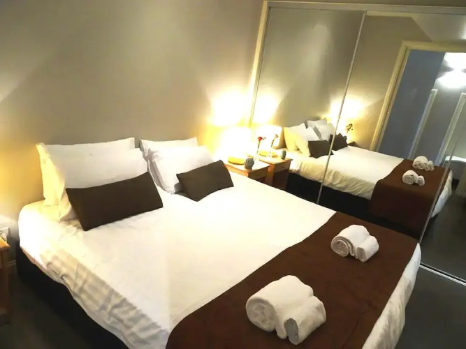 Roomerang at Art Deco 2
