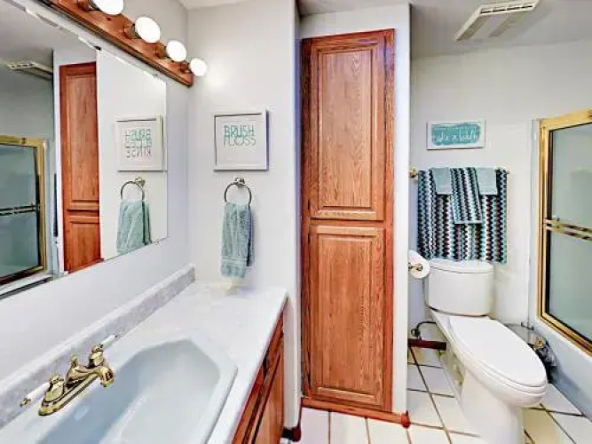 Se Teakwood - 3 Br Home