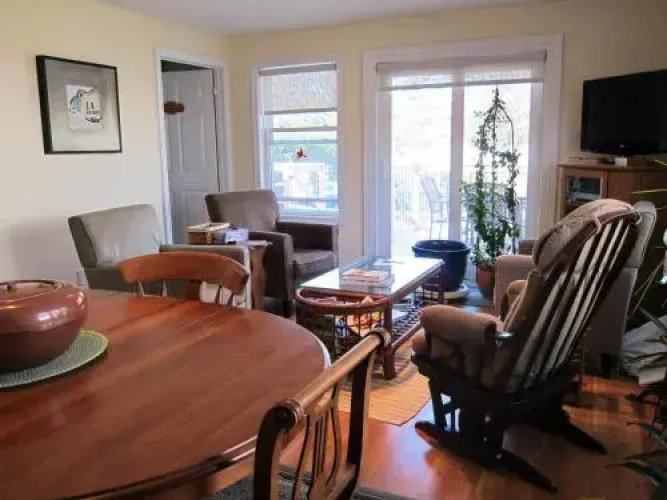 Twin Pines Bed & Breakfast