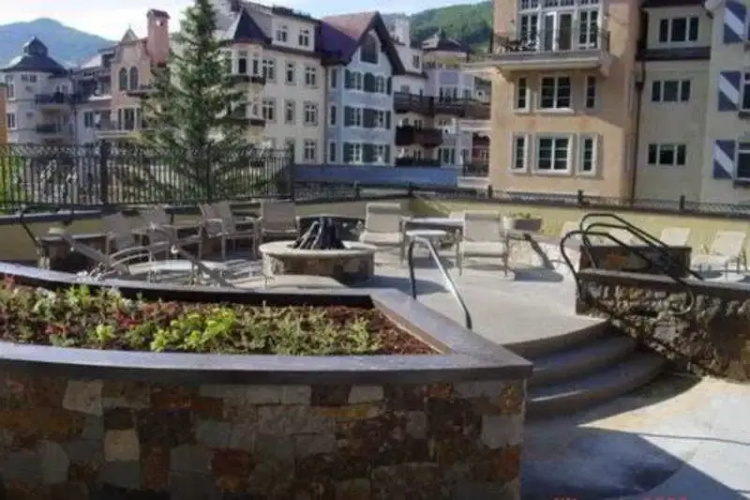 Destination Resorts Vail - The Landmark