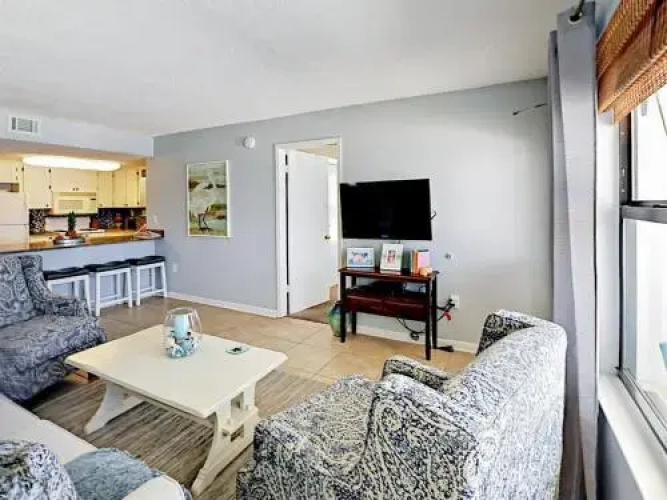 427 E Beach Blvd Condo Unit 462