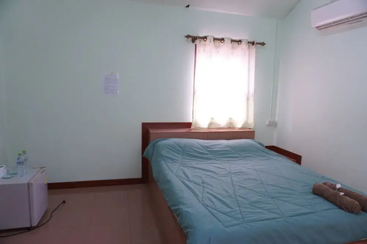 Bua Luang Nakara Resort