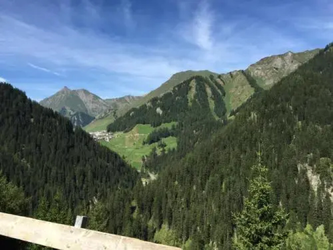 Apart Alpenglüh´n