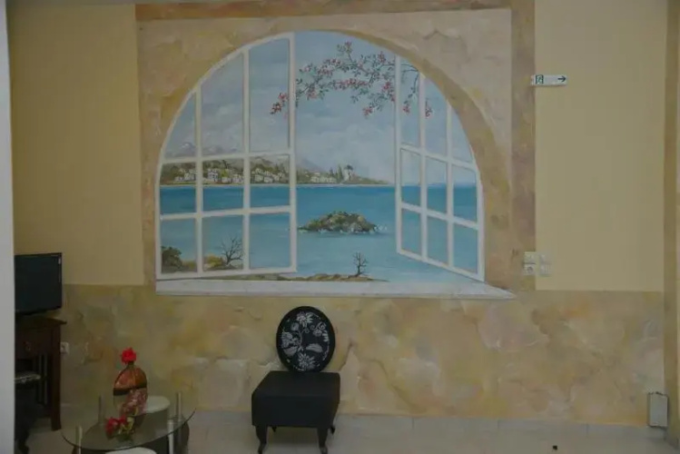 Royal's Studios