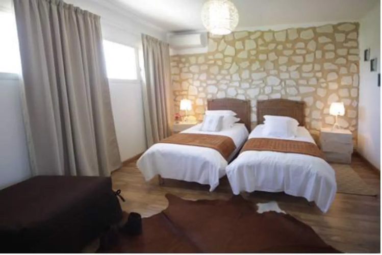 Oeno-Lodge