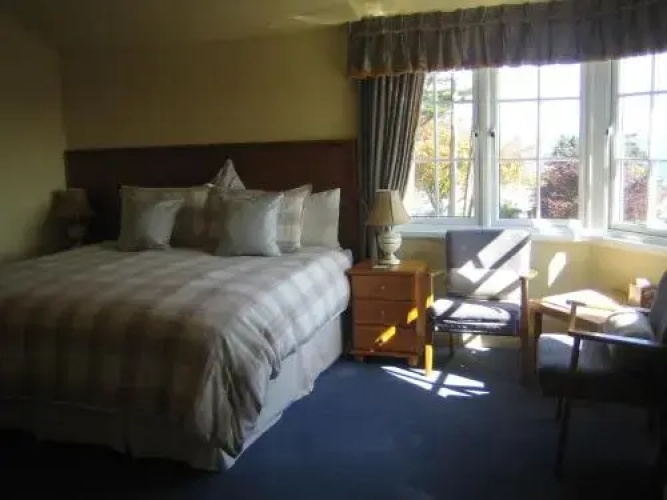 Lamorna Lodge