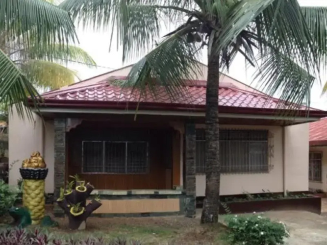 R and R Private Homes