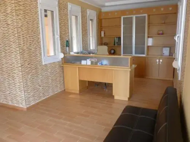 Villa Platanos