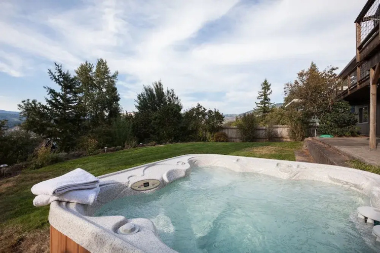 Panorama - 4 Br Home