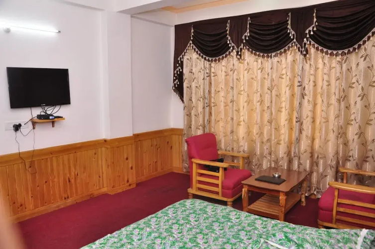 Hotel King's Land