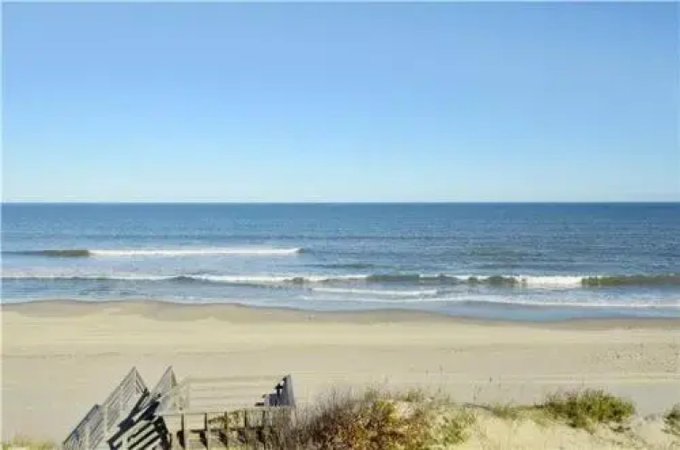 Enter Sandman 438 - 6 Br Home