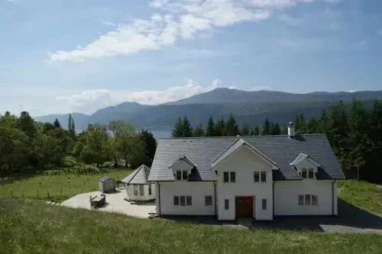 Sealladh An Loch