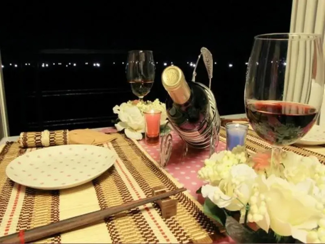 Sea and Sunset Pension