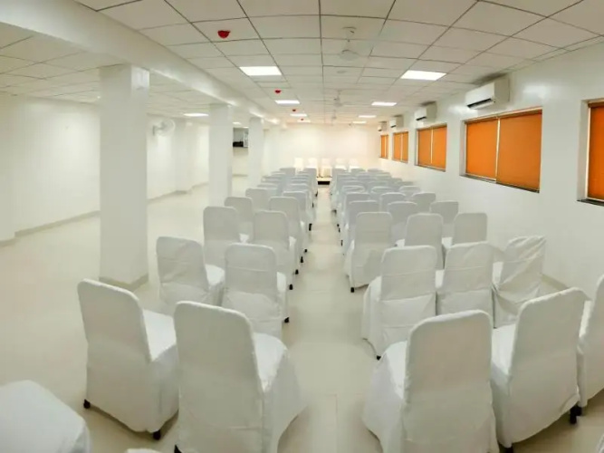 Hotel Raviraj