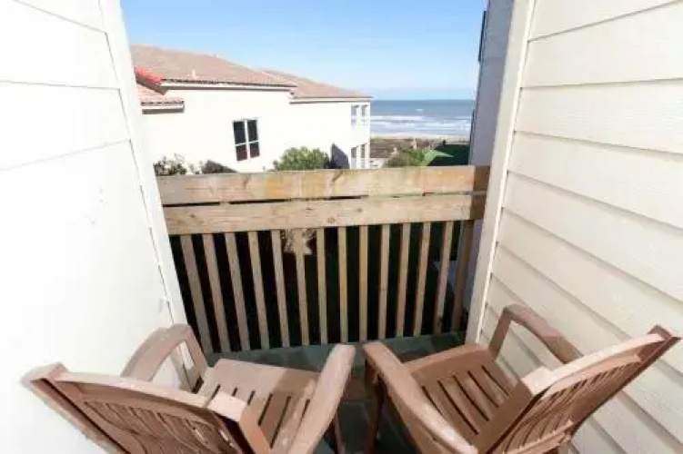 Bahia Mar Condominium 175