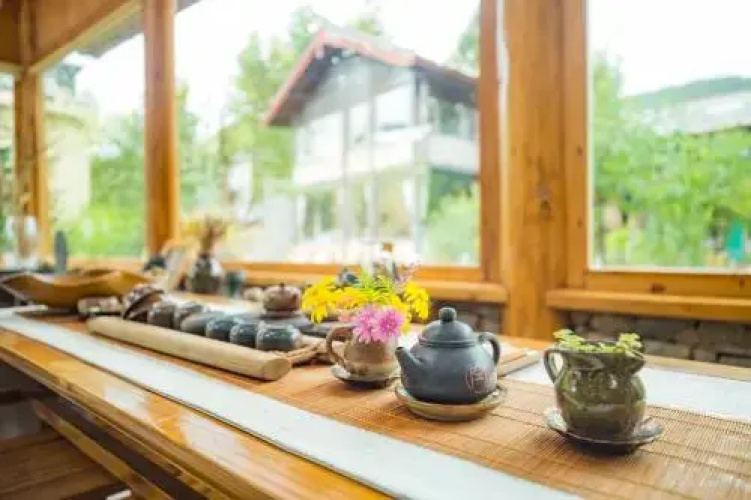Adonis Inn Lijiang