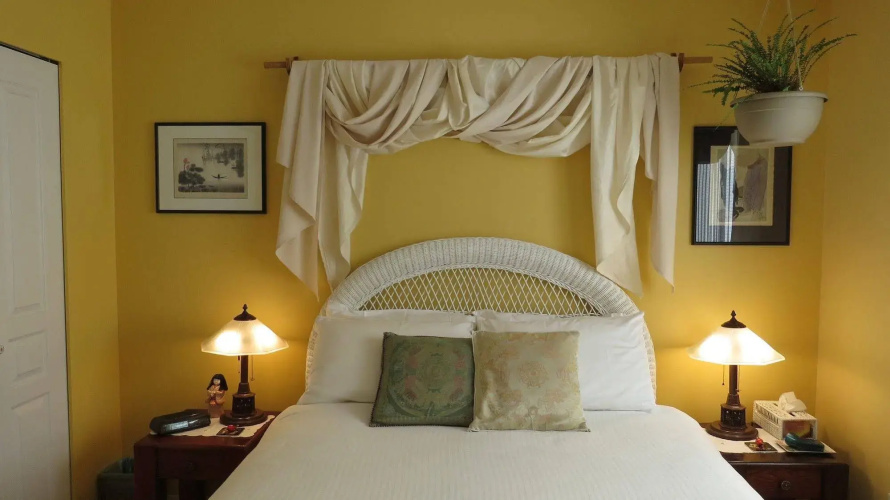 Straitview Ridge Bed & Breakfast