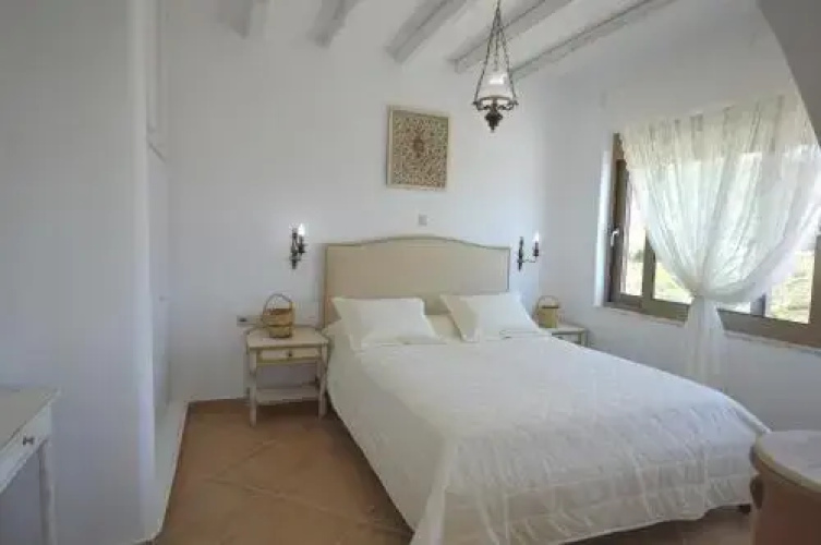 Casa Bianca Villa With Private Pool