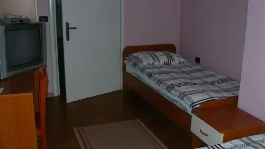 Perla Inn