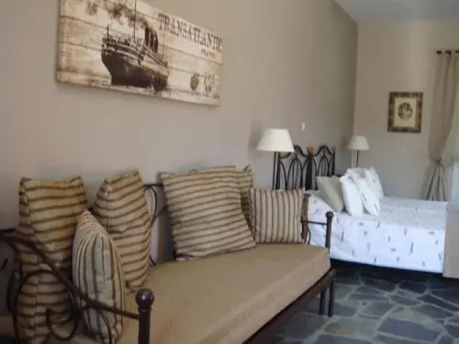 Saint Louis Suites