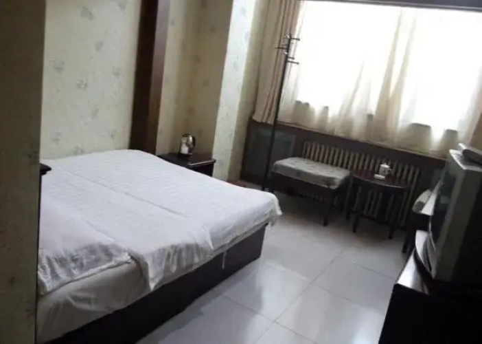 Xushui Yunfeng Inn