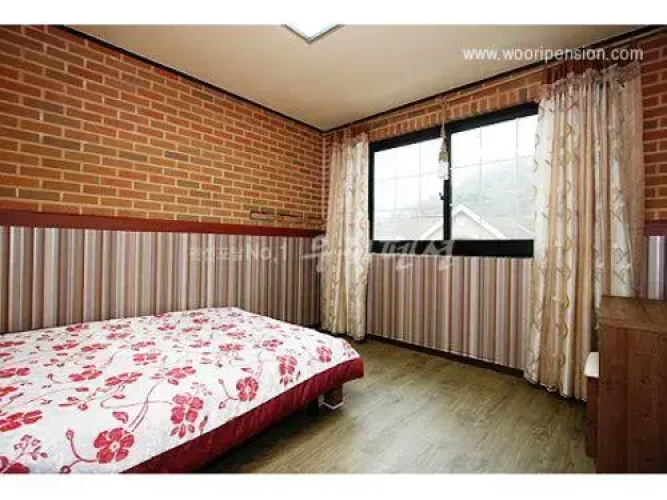 Yongin Happy Tree Pension