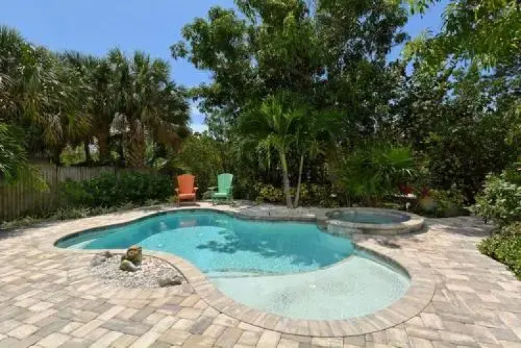 Manatee Manor 2 Bedroom Home by RedAwning