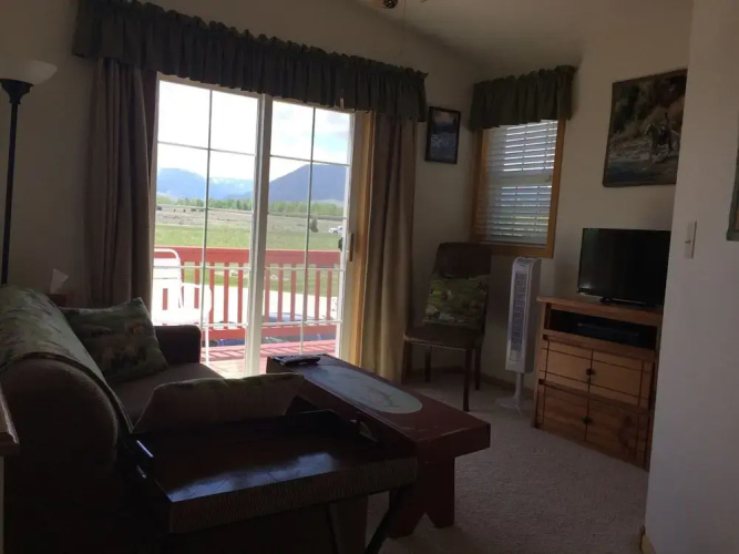 Red-lodge-retreat