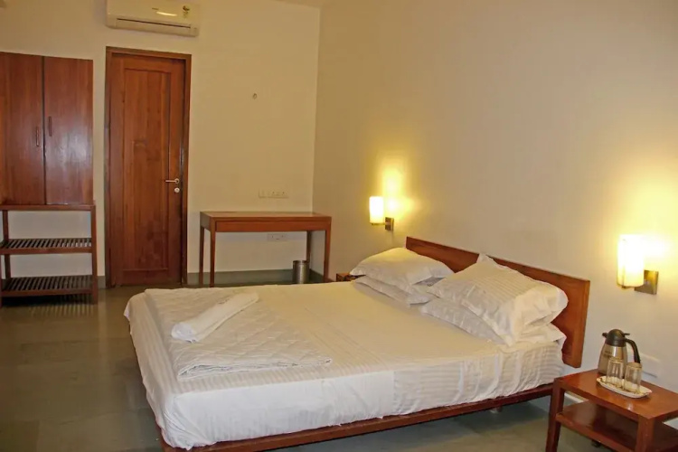Shirdi Sai Inn
