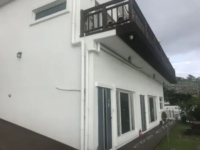 Yeosu Rainbow Pension