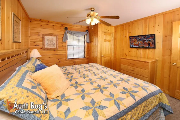 Smoky Mountain Getaway #435