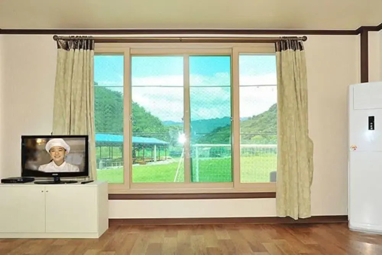 Samjung-gol Grassfield Pension