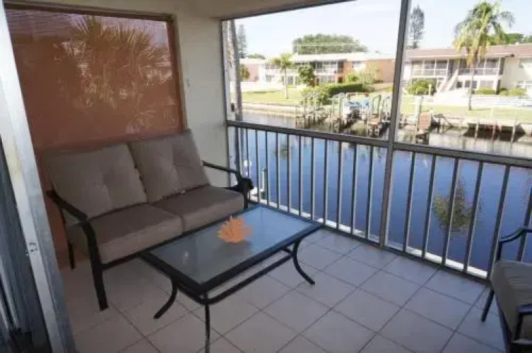 Cape Palms 209